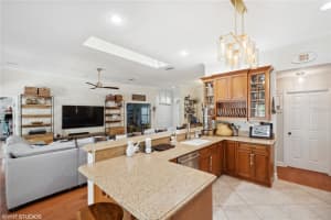 6914 SW 80th Dr, Gainesville, FL 32608, Sold 07/01/22
