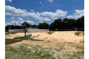 557 SW 122ND TER, NEWBERRY, FL 32669 Sold 02/14/23
