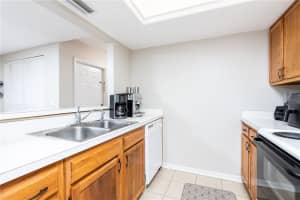 811 SW 58TH TER, GAINESVILLE, FL 32607 Sold 07/29/22