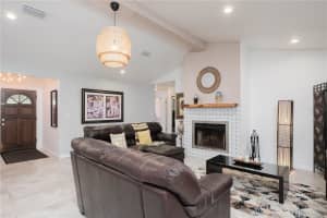 10905 NW 38TH AVE, GAINESVILLE, FL 32606 Sold 07/29/22