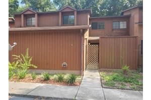 5867 SW 8TH PL #5867, GAINESVILLE, FL 32607 Sold 07/22/22