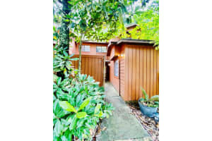900 SW 62ND BLVD #L77, GAINESVILLE, FL 32607 Sold 07/25/22