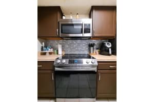 900 SW 62ND BLVD #K72, GAINESVILLE, FL 32607 Sold 01/27/23