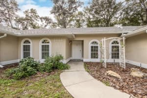 8223 SW 56th Ave, Gainesville, FL 32608, Sold 01/06/23
