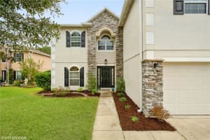 685 SW 242ND TER, NEWBERRY, FL 32669 Sold 01/05/23