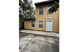 1922 SW 70TH TER, GAINESVILLE, FL 32607 Sold 03/01/23