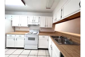 6923 46TH AVENUE, GAINESVILLE, FL 32608 Sold 03/28/23