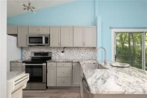 920 SW 50th Way, Gainesville, FL 32607, Sold 05/03/23
