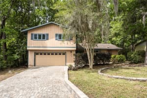 2424 Nw 66th Ter