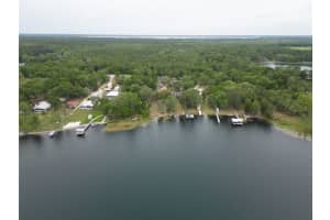 8443 Lily Lake Road, Melrose, Florida 32666