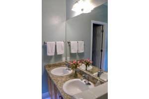2046 73 STREET, GAINESVILLE, FL 32608 Sold 12/13/23