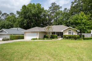 1122 104TH TERRACE, GAINESVILLE, FL 32606 Sold 07/13/23