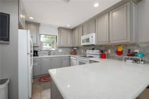 702 95TH TERRACE, GAINESVILLE, FL 32607 Sold 09/27/23