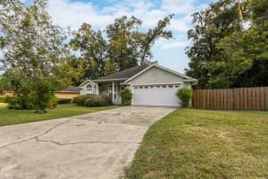 24067 3RD AVENUE, NEWBERRY, FL 32669 Sold 01/12/24