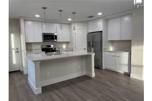 816 16TH DRIVE, GAINESVILLE, FL 32641 Sold 03/10/25