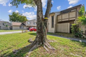 5714 21ST STREET, LAUDERHILL, FL 33313 Sold 09/05/24