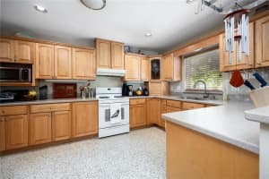 4027 13TH AVENUE, GAINESVILLE, FL 32605 Sold 09/20/24