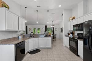 486 233RD TERRACE, NEWBERRY, FL 32669 Sold 06/13/24