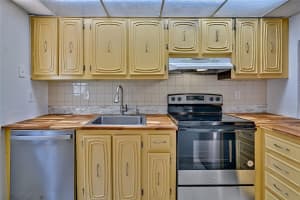 707 75TH STREET, GAINESVILLE, FL 32607 Sold 02/24/25