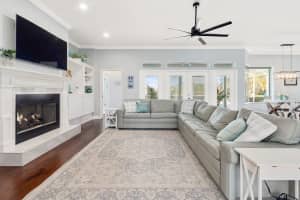 10818 SW 20th Pl, Gainesville, FL 32607, Sold 04/29/24