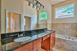 9025 79TH AVENUE, GAINESVILLE, FL 32608 Sold 07/08/24