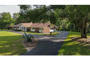 11106 CREEK DRIVE, ALACHUA, FL 32615 Sold 09/05/24