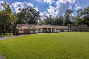 11106 CREEK DRIVE, ALACHUA, FL 32615 Sold 09/05/24