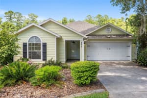 847 122ND TERRACE, NEWBERRY, FL 32669 Sold 02/28/25