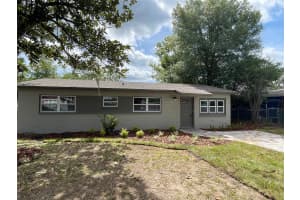 1101 19TH TERRACE, GAINESVILLE, FL 32641 Sold 11/12/24