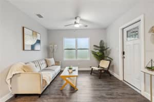 801 25TH AVENUE, GAINESVILLE, FL 32609 Sold 09/27/24