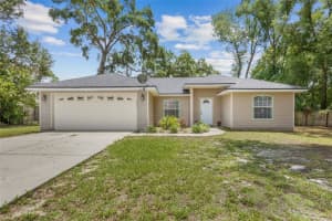 470 Margaret St, BRONSON