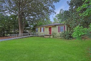 1101 NW 24TH AVENUE, GAINESVILLE, FL 32609 Sold 02/20/25