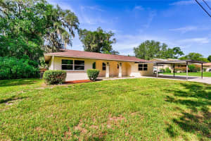 221 GROVE STREET, KEYSTONE HEIGHTS, FL 32656 Sold 07/11/25