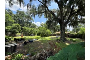 2307 46TH TERRACE, GAINESVILLE, FL 32606 Sold 10/28/24