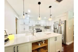 10208 2ND PLACE, GAINESVILLE, FL 32607 Sold 09/24/24