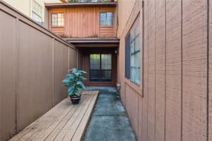 5730 8TH PLACE, GAINESVILLE, FL 32607 Sold 12/13/24