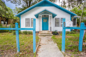 119 Nw 11th St, GAINESVILLE