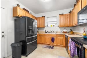 14025 9TH ROAD, NEWBERRY, FL 32669 Sold 12/24/24