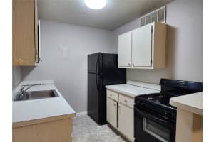 1700 16TH COURT, GAINESVILLE, FL 32608 - MLS#MFRGC524726
