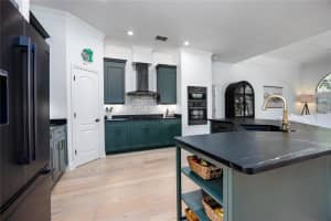 9228 31ST PLACE, GAINESVILLE, FL 32608 Sold 12/26/24
