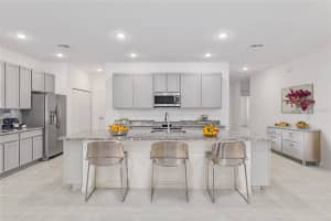 2275 248TH WAY, NEWBERRY, FL 32669 Sold 10/22/24