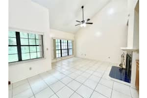 5424 9TH LANE, GAINESVILLE, FL 32605 Sold 12/13/24