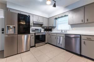 2401 46 TERRACE, GAINESVILLE, FL 32606 Sold 01/16/25