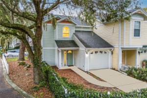 10864 65TH WAY, ALACHUA, FL 32615 Sold 01/24/25