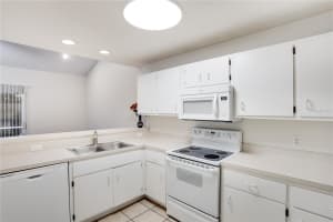 4700 ARCHER ROAD, GAINESVILLE, FL 32608 Sold 03/11/25