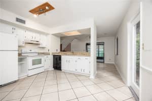 1829 41ST AVENUE, GAINESVILLE, FL 32605 Sold 02/14/25