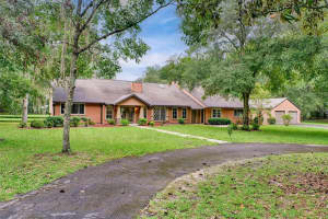 7128 93RD AVENUE, GAINESVILLE, FL 32608 Sold 03/28/25