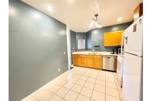 940 42ND TERRACE, GAINESVILLE, FL 32605 Sold 05/30/25
