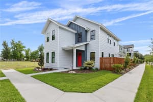 716 131 STREET, NEWBERRY, FL 32669 - MLS#MFRGC525307