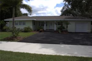 1701 INDIAN ROCKS ROAD, BELLEAIR, FL 33756 Sold 11/14/24